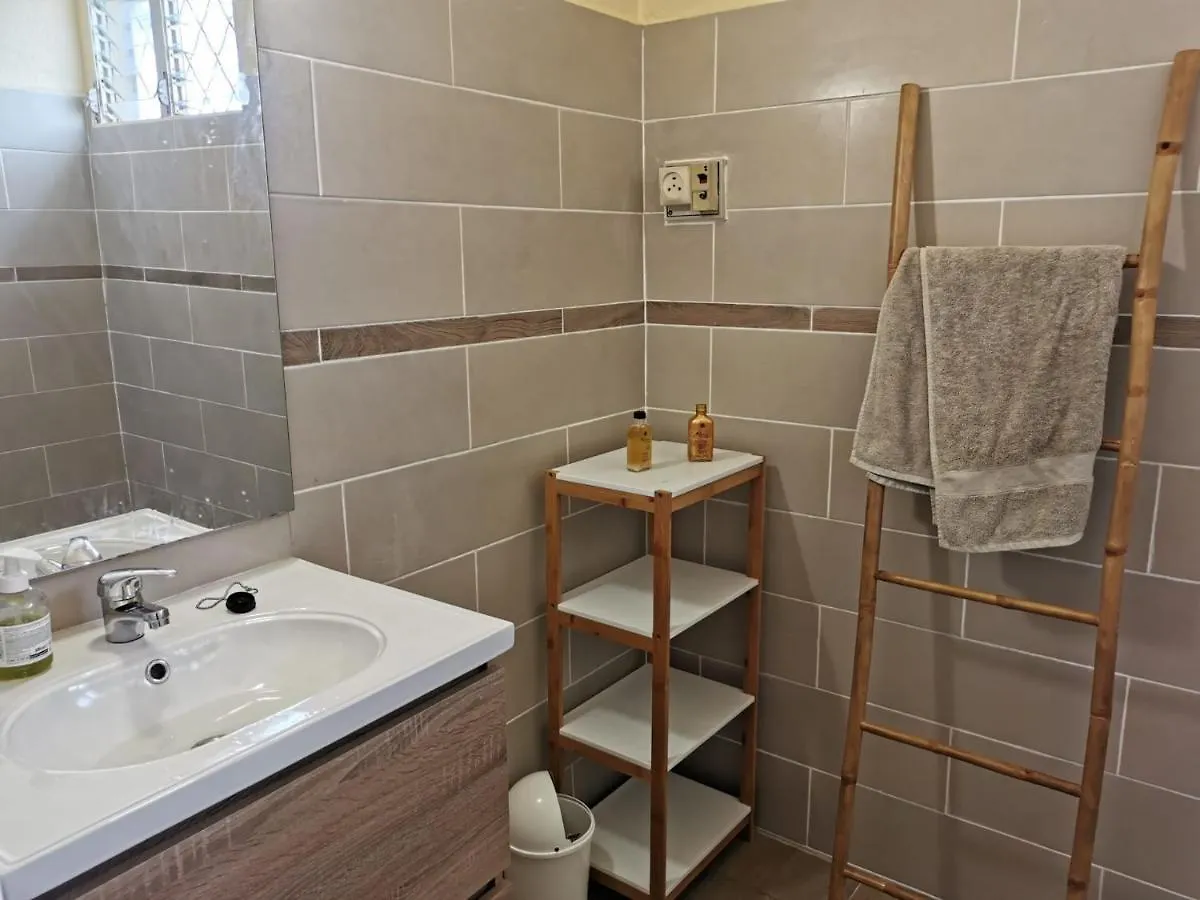 Chambres D'Hote Dans La Charmante Commune De Ste Rose Sainte-Rose Homestay