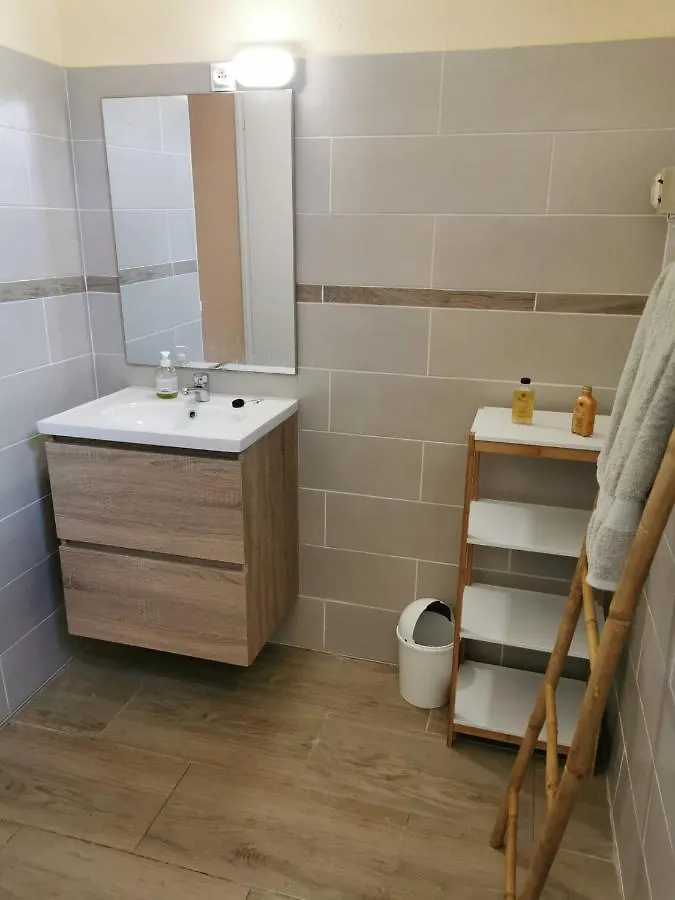 Chambres D'Hote Dans La Charmante Commune De Ste Rose Sainte-Rose